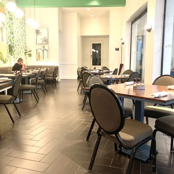 Come Monday Cafe - Inside - Cafes Near Me - Palm Spring, California