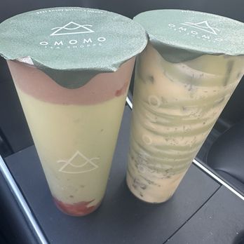 OMOMO Tea Shoppe - Avocado Smash with Tiramisu Foam Oreo Crème Brulee Matcha - Coffee & Tea Near Me - Irvine, California OMOMO Tea Shoppe - Avocado Smash with Tiramisu Foam Oreo Crème Brulee Matcha - Coffee & Tea Near Me - Irvine, California