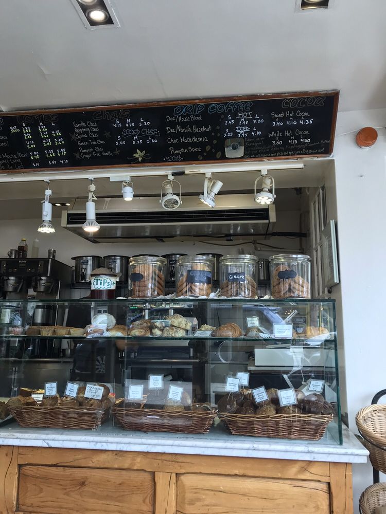 CONNECTICUT MUFFIN 17 Photos & 105 Reviews 171 7th Ave, Brooklyn