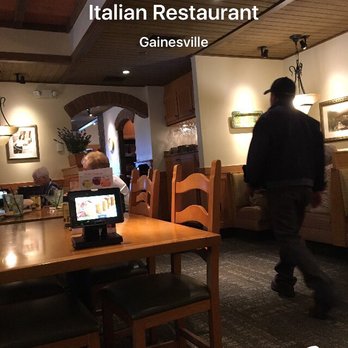 Olive Garden Italian Restaurant - Lunchtime - Italian Near Me - Gainesville, Georgia Olive Garden Italian Restaurant - Lunchtime - Italian Near Me - Gainesville, Georgia