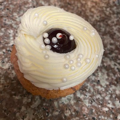 Rise Cupcakes by null