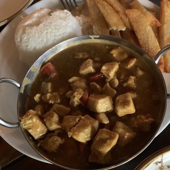 Jack Jones Bar - Curry Chicken 1/2 and 1/2 - Irish Pub Near Me - Astoria, New York