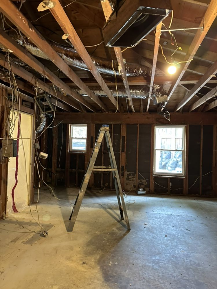 Slide of Art Smart Painting & Remodeling