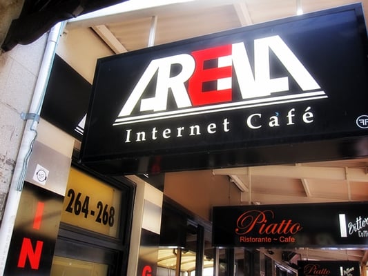 Laptop friendly cafe