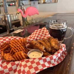 Heckler Brewing - Wings!