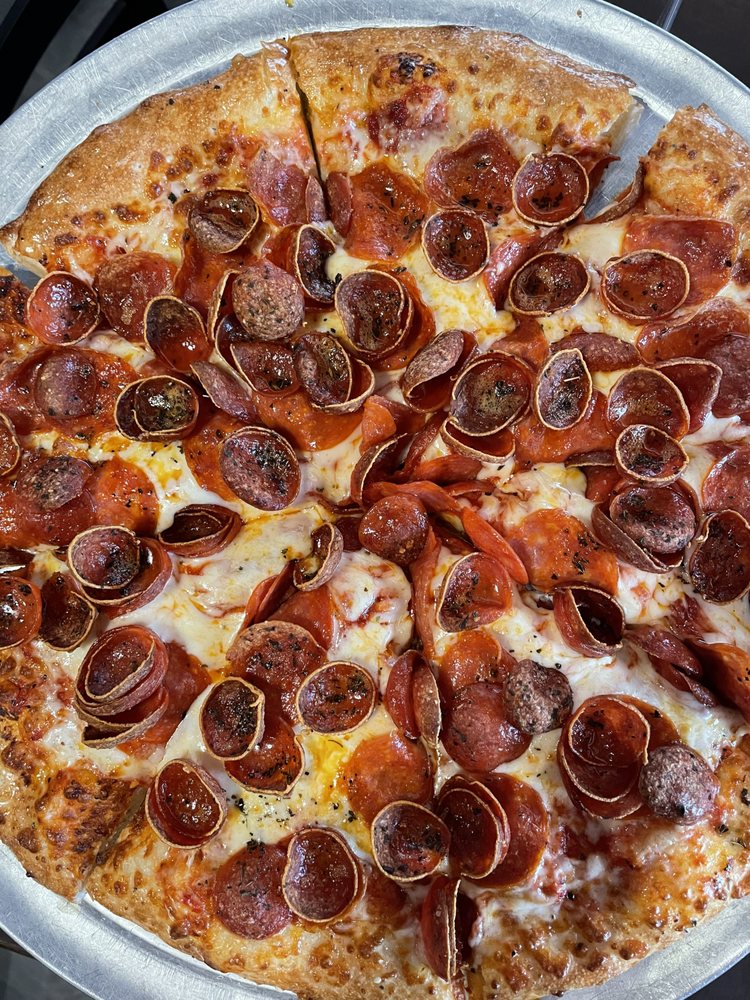 G's Pizzeria Logo