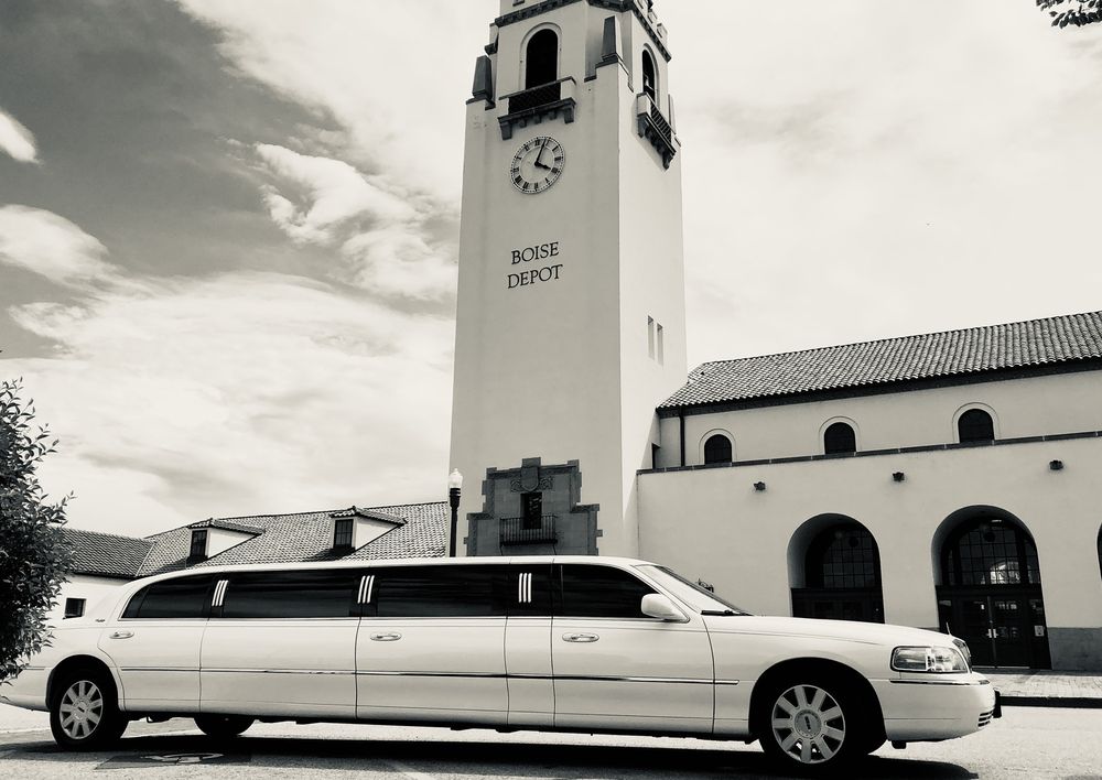LES BOIS LIMOUSINE - Updated January 2025 - 12 Photos - 13954 W