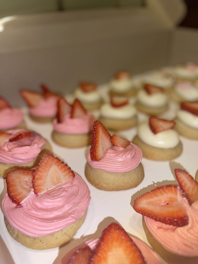 Food from Wildflower Boutique & Bakery