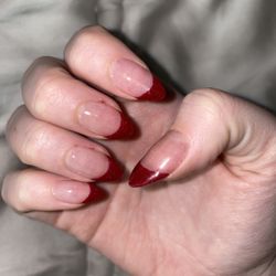 Urban Nails Bar - Looks great from afar but not great up close