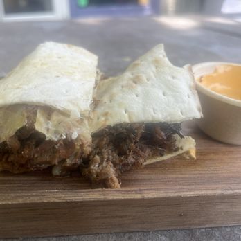 EAT DRINK RELAX - Updated October 2025 - 257 Photos & 122 Reviews