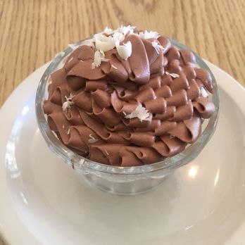 Dave's Italian Kitchen - chocolate mousse for dessert - really good! - Pizza Near Me - Evanston, Illinois