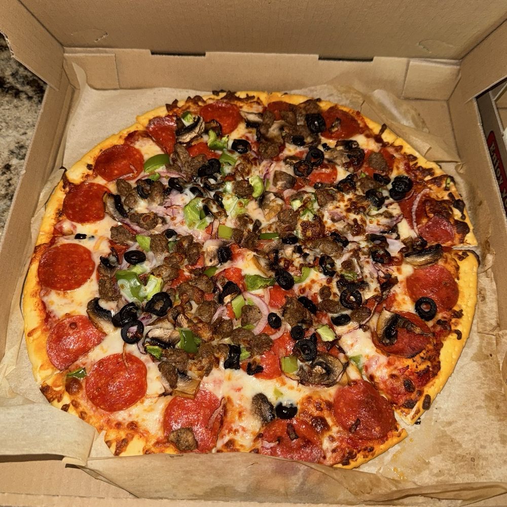 No Name Everything pizza, 14" No Name Everything pizza, 14"