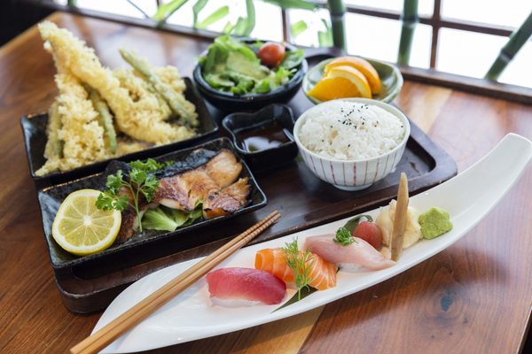 Noma Sushi by null