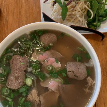 Le Pho - 20. Pho Combination - Pho dac Biet - Vietnamese Near Me - Berkeley, California