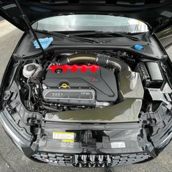 Allure Auto Spa - Engine Detail