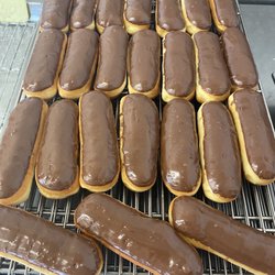 10th and I Donut House