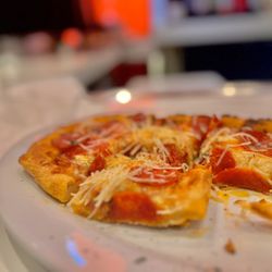 024 Grille - Pepperoni flatbread