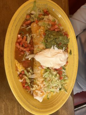 Tres Amigos (Lincolnway) by null