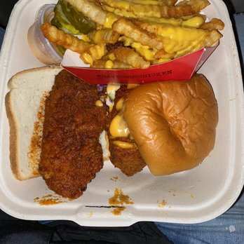 Dave's Hot Chicken - Dave's #3 1 Tender & 1 Slider w/ Fries - Chicken Shop Near Me - Brooklyn, New York