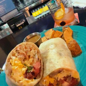 Compadres Cantina - Breakfast burrito - Mexican Near Me - Ontario, California