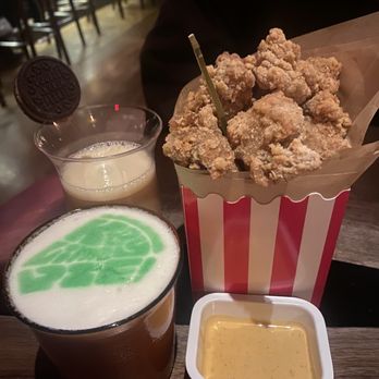 Double Chicken Please - Key lime pie, popcorn chicken, french toast - Cocktail Bars Near Me - New York, New York Double Chicken Please - Key lime pie, popcorn chicken, french toast - Cocktail Bars Near Me - New York, New York