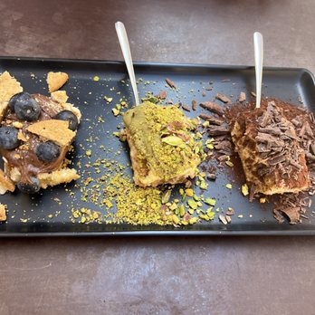 Mr. 100 Tiramisù - Tiramisú sampler (13€) - Desserts Near Me - Rome, RM Mr. 100 Tiramisù - Tiramisú sampler (13€) - Desserts Near Me - Rome, RM
