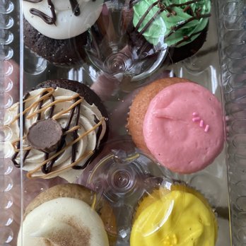 Cupcake and Things Bakery - Bakeries Near Me - Kapolei, Hawaii Cupcake and Things Bakery - Bakeries Near Me - Kapolei, Hawaii