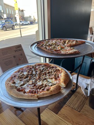 Walter's 303 Pizzeria & Publik House by null