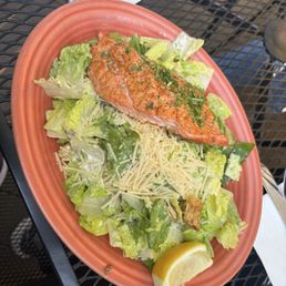 Caesar Salad with Grilled Salmon Caesar Salad with Grilled Salmon
