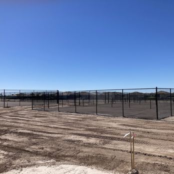 Gulf Coast Vacation Rentals - These are the tennis courts when we arrived and explored. - Vacation Rentals Near Me - Bradenton, Florida