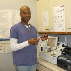 Briggs Chaney Animal Hospital - Tonie doing bloodwork