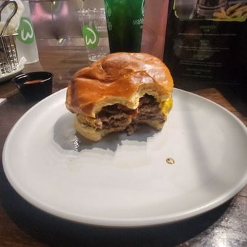 Wahlburgers - American Near Me - Las Vegas, Nevada Wahlburgers - American Near Me - Las Vegas, Nevada
