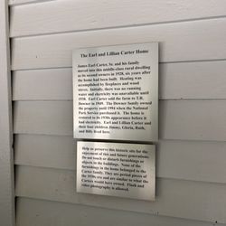 Carter Hist Site Berry House - House sign