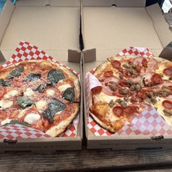 Mountain View Wood Fired Pizza - Margarita and Mountain View meat lover
