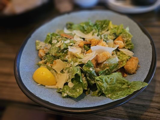 WINGERS Restaurant & Alehouse by null