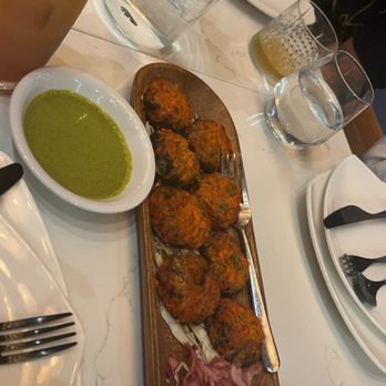Oh Bombay - Momos - Indian Near Me - Toronto, Ontario