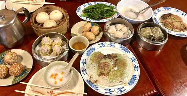 Dimsum Asian Bistro by null