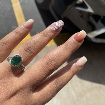 D Nail Spa - Nails! - Nail Salons Near Me - Dallas, Texas