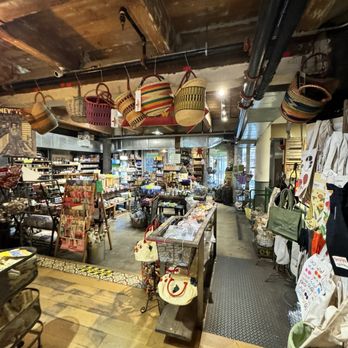 Chelsea Market Baskets - Chocolatiers & Shops Near Me - New York, New York Chelsea Market Baskets - Chocolatiers & Shops Near Me - New York, New York