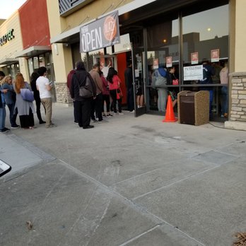 Blaze Pizza - Pizza Near Me - Pleasonton, California