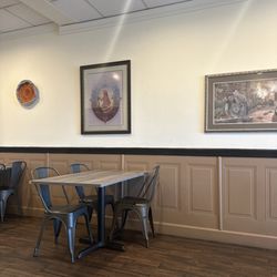 Maiwand Grill - Restaurant seating