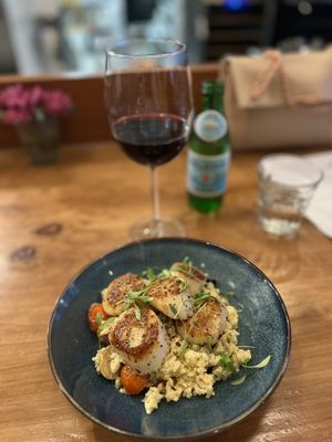 Juan Jasper Kitchen & Wine by null