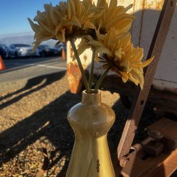 Flower vase purse