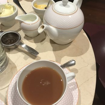 The Rose Lounge - Tea Rooms Near Me - London, XGL