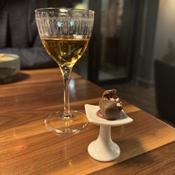 Agni - Apple wine and buckeye truffle - New American Near Me - Columbus, Ohio