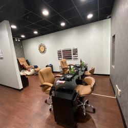 Blossom & Glow Beauty Bar