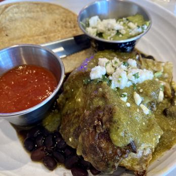 El Barrio Cantina - Chile Verde Carnitas was amazing. - Mexican Near Me - Long Beach, California El Barrio Cantina - Chile Verde Carnitas was amazing. - Mexican Near Me - Long Beach, California