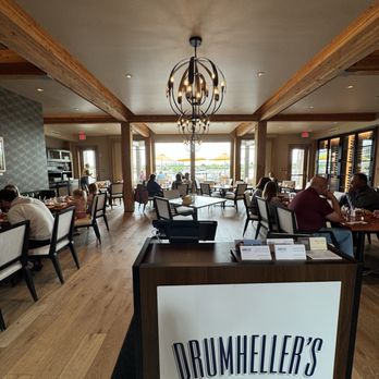 Drumheller's Food & Drink - Host stand - New American Near Me - Richland, Washington