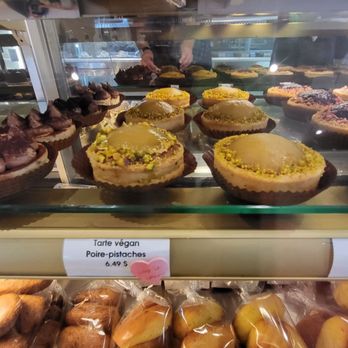 Le Marquis - Bakeries Near Me - Montreal, Quebec Le Marquis - Bakeries Near Me - Montreal, Quebec