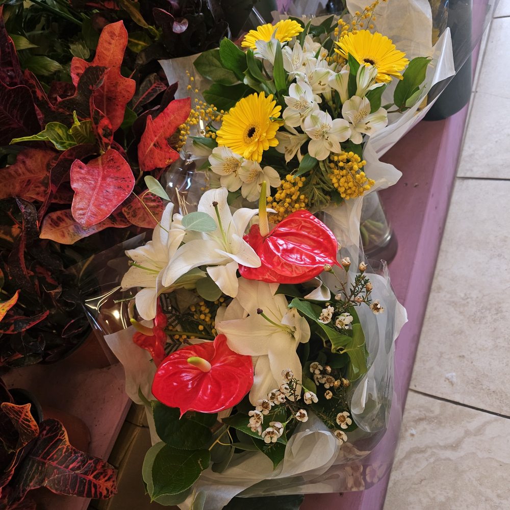 The Flower Boutique - Florists Near Me - Brooklyn, New York